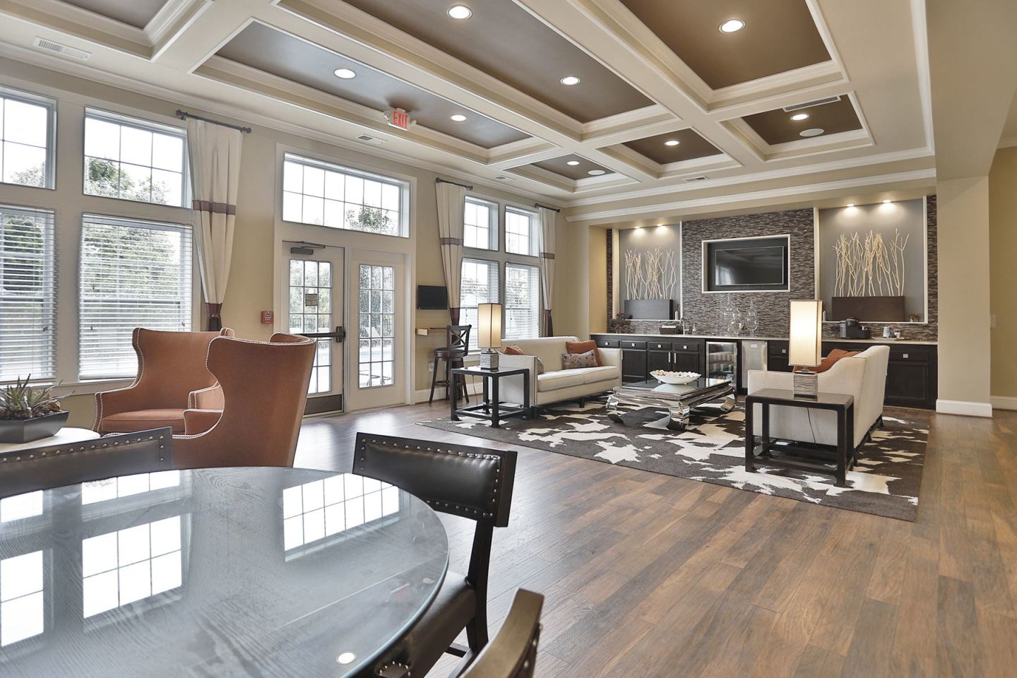 Brinley Place Image 14