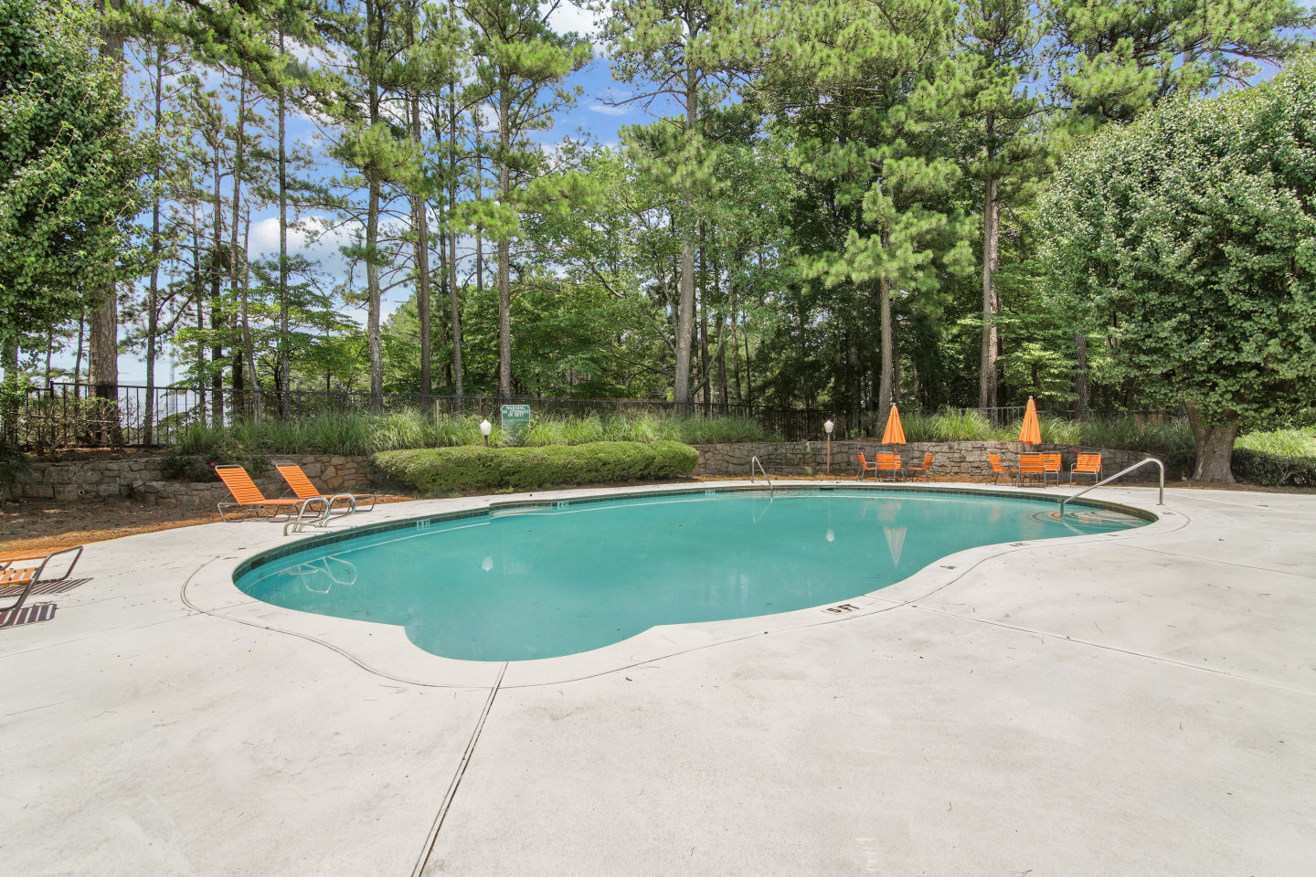 Midwood Gardens Apartments Image 37