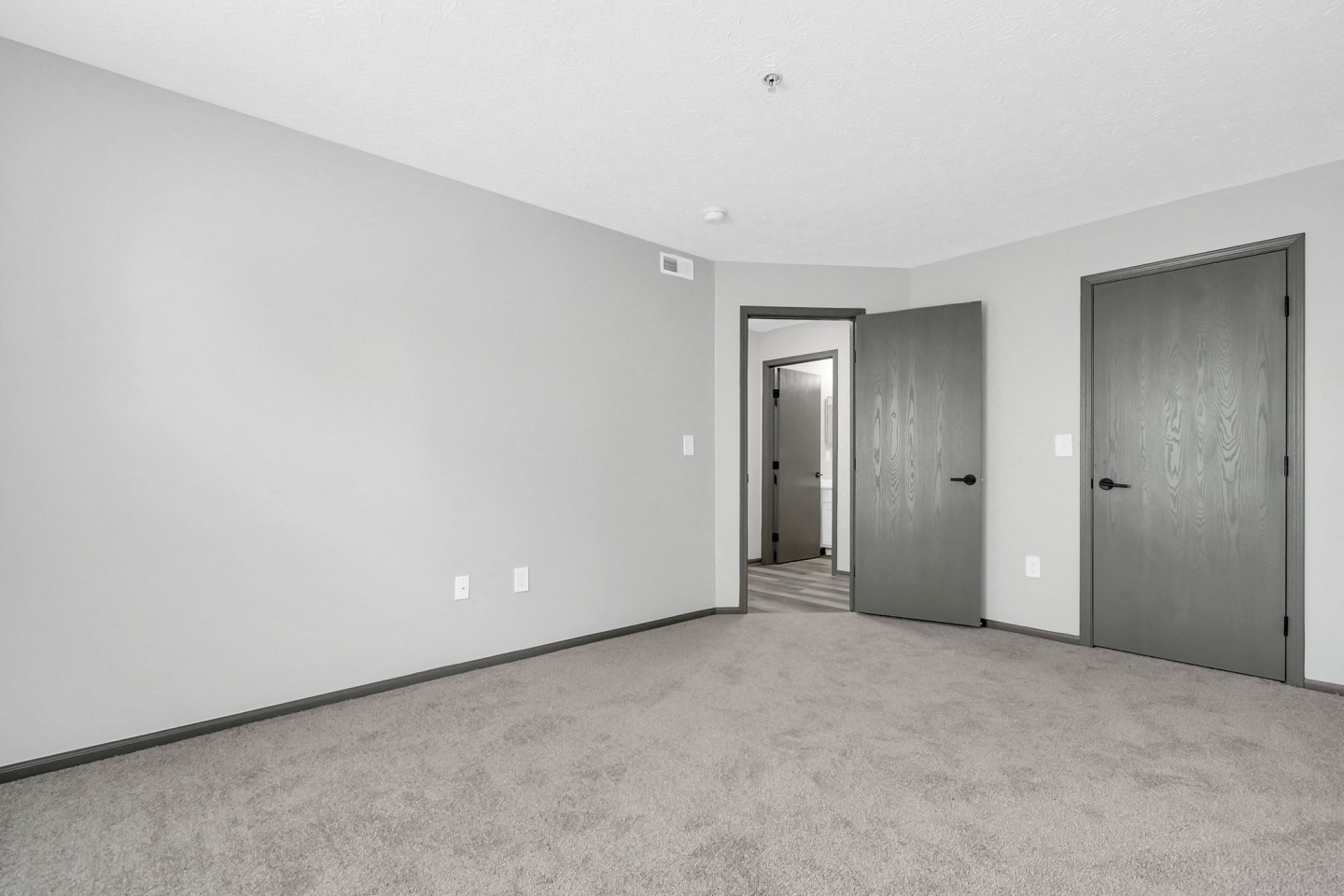 Parkview Apartments Image 6