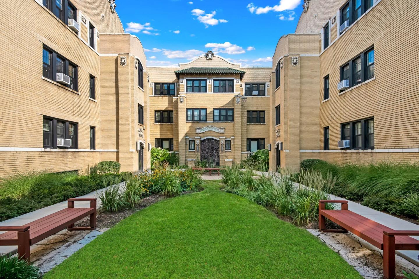 Irving Courts by Reside Image 8