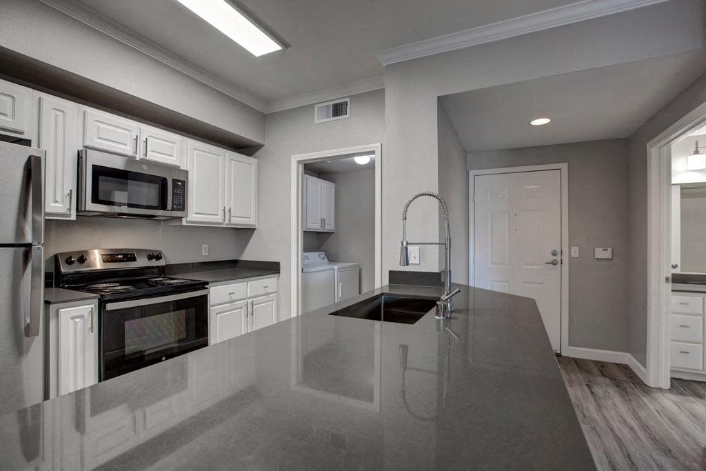 Broadleaf Apartments Image 38