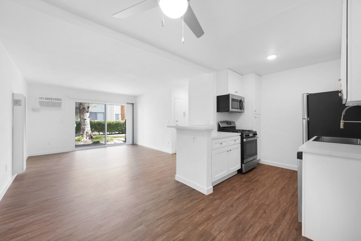 Pine Meadows Apartments Image 8