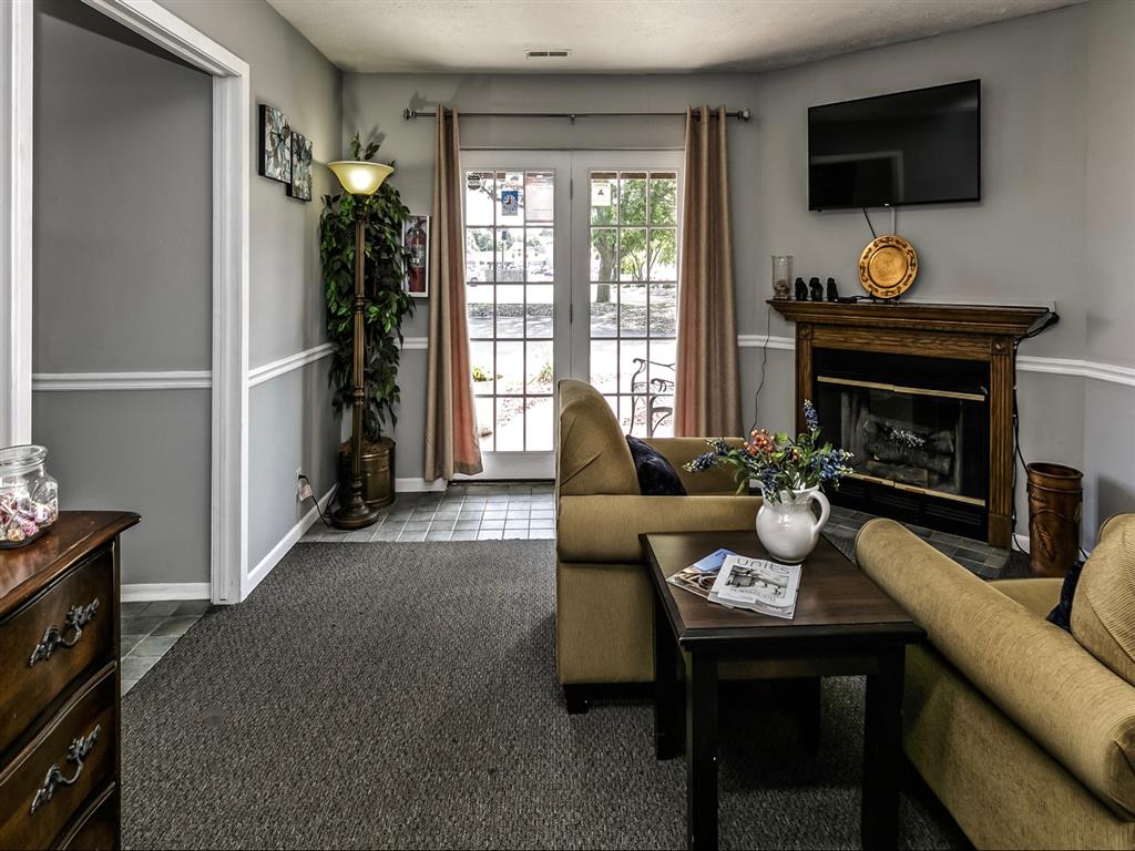 Fox Ridge Apartments Image 8