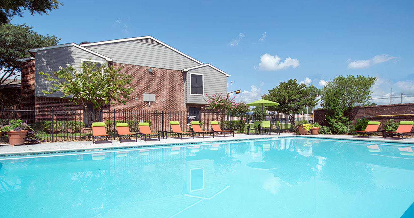 Porterwood Apartments Image 2