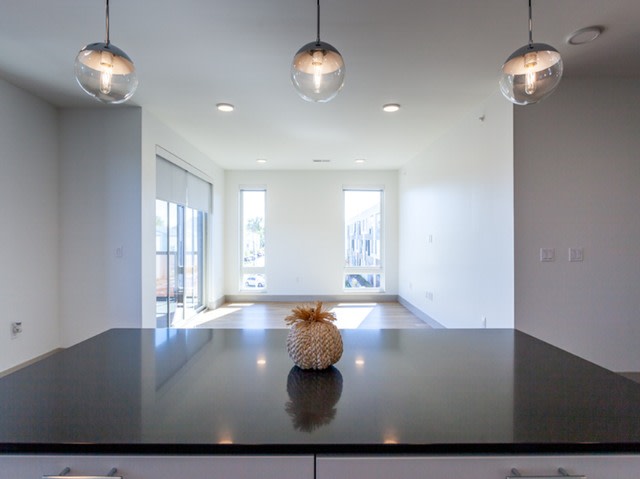2501 Beacon Hill Image 60