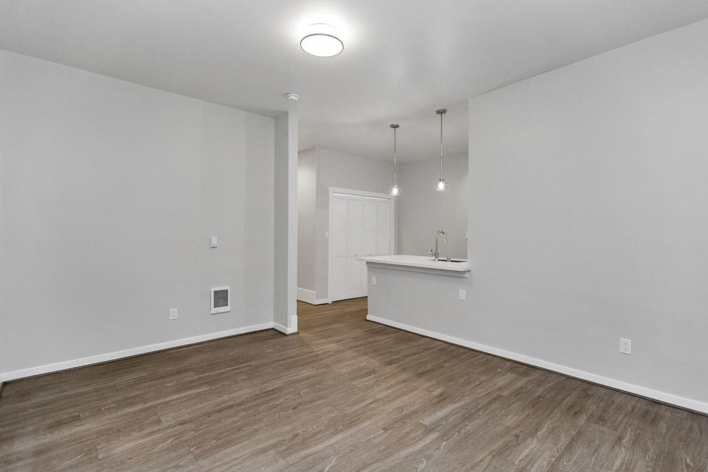 1244 California Apartments Image 12
