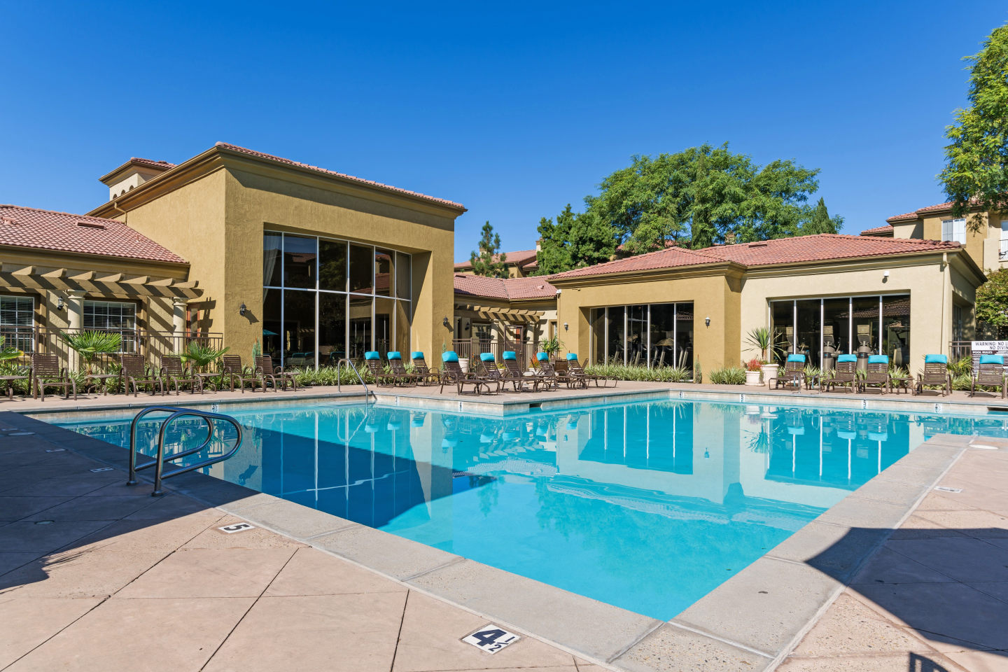 Legacy Apartment Homes Image 14