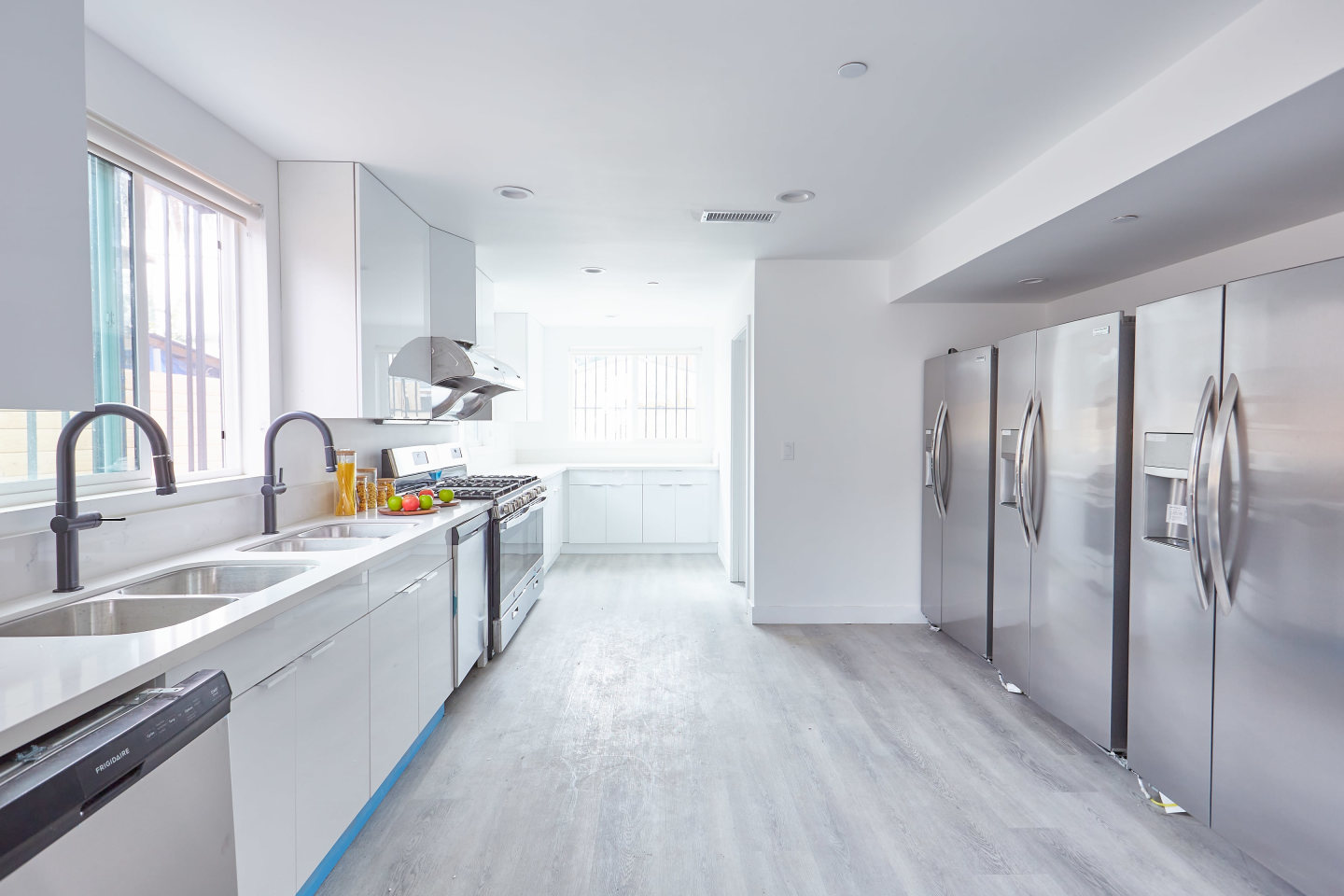 1430 W 37th Street - Co-Living Housing Image 8