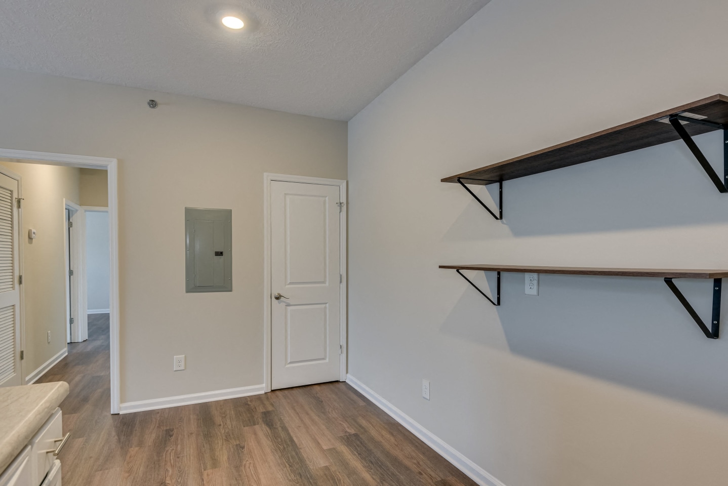The Vista Apartments and Townhomes Image 11