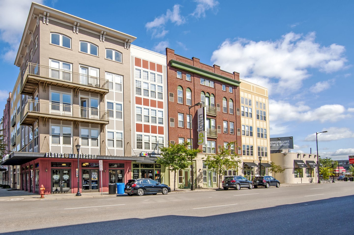 Uptown Lake Apartments Image 2