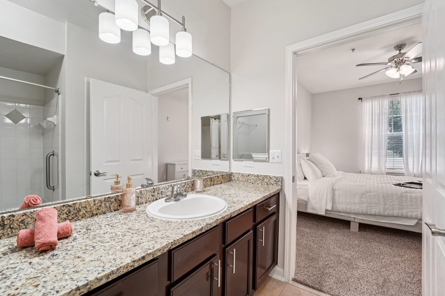 Kingwood Glen Image 18