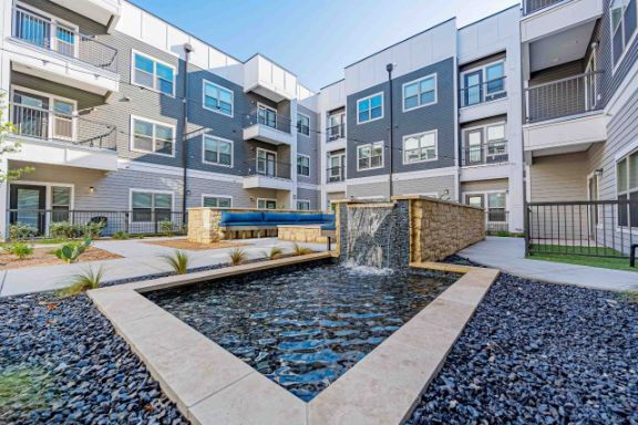 The Everett at Ally Village Image 34