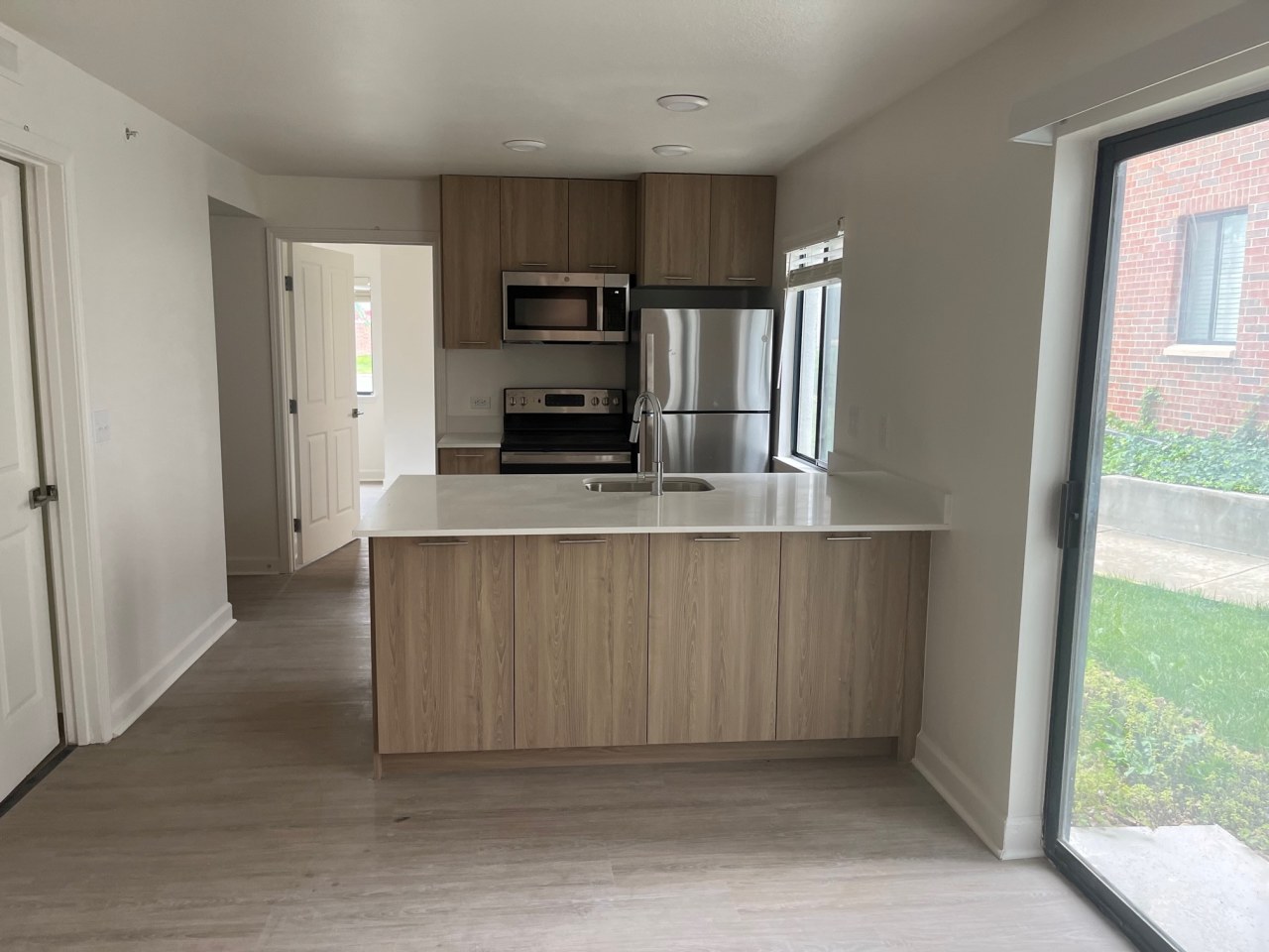 AVIA Apartments at College Boulevard Image 34