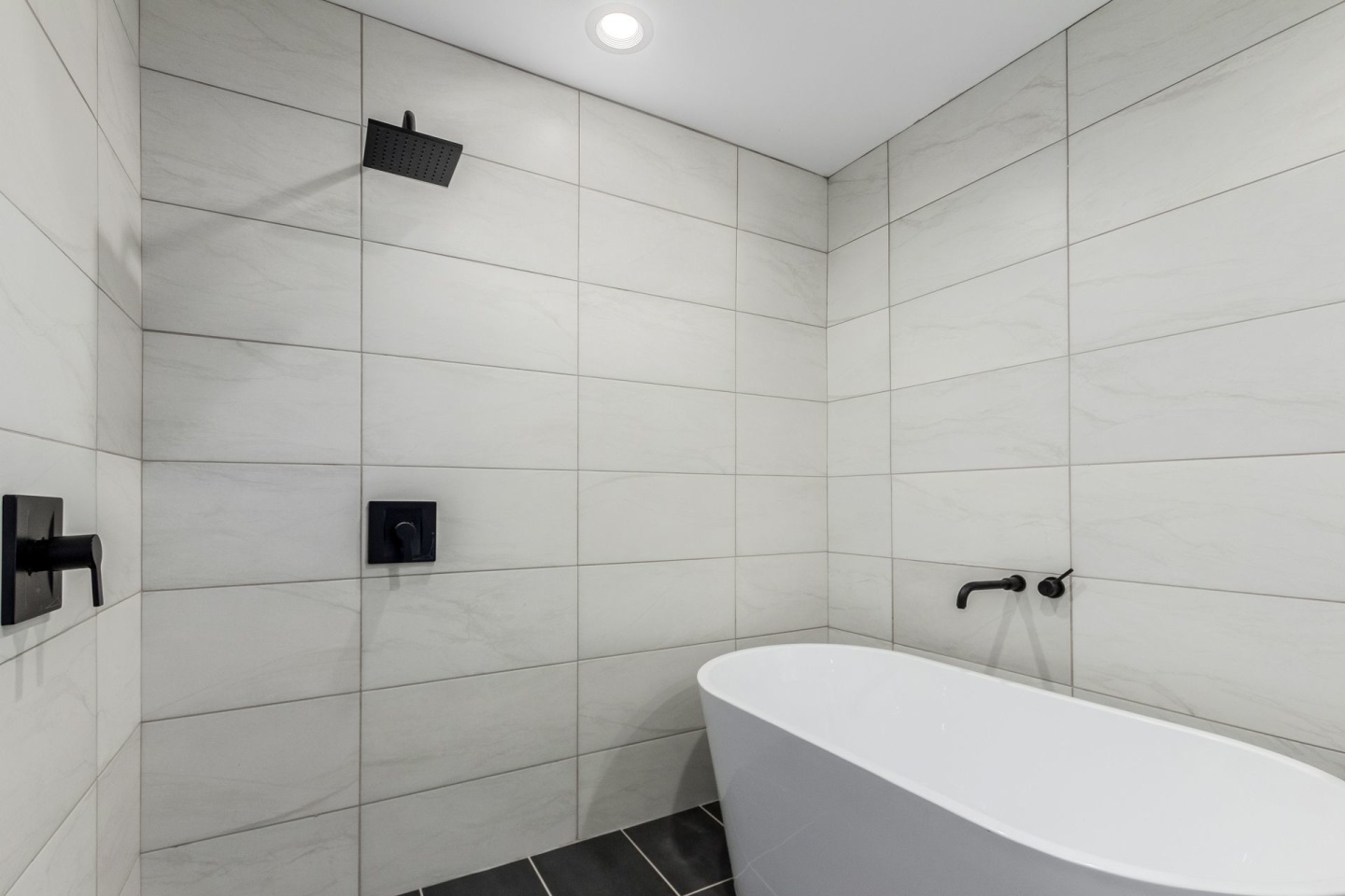 CJ Luxury Townhomes Image 34