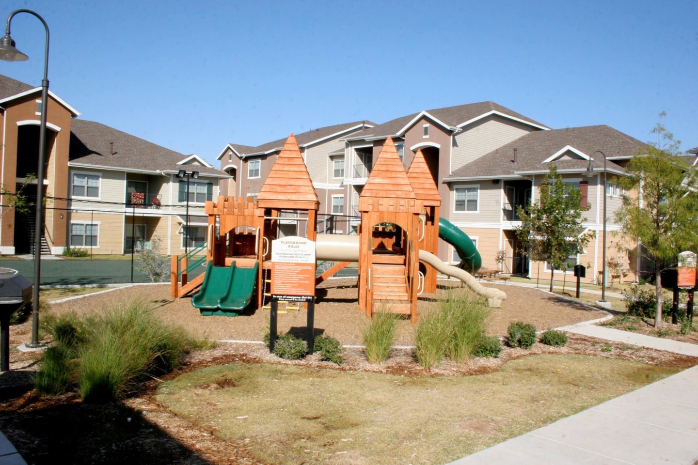 Affordable Housing - Cypress Creek on Jason Avenue Image 20
