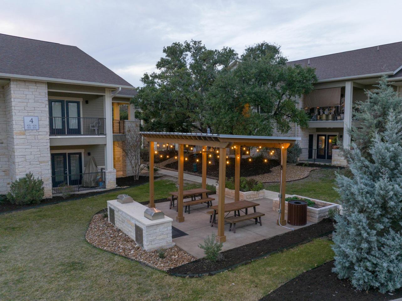 Woodcreek Apartments Image 10