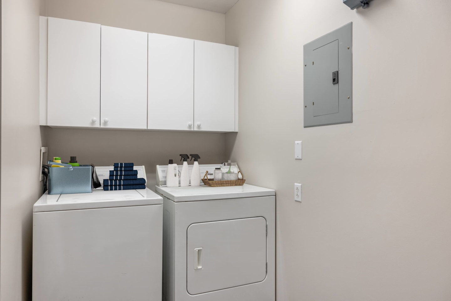 Oakmonte Apartments Image 14
