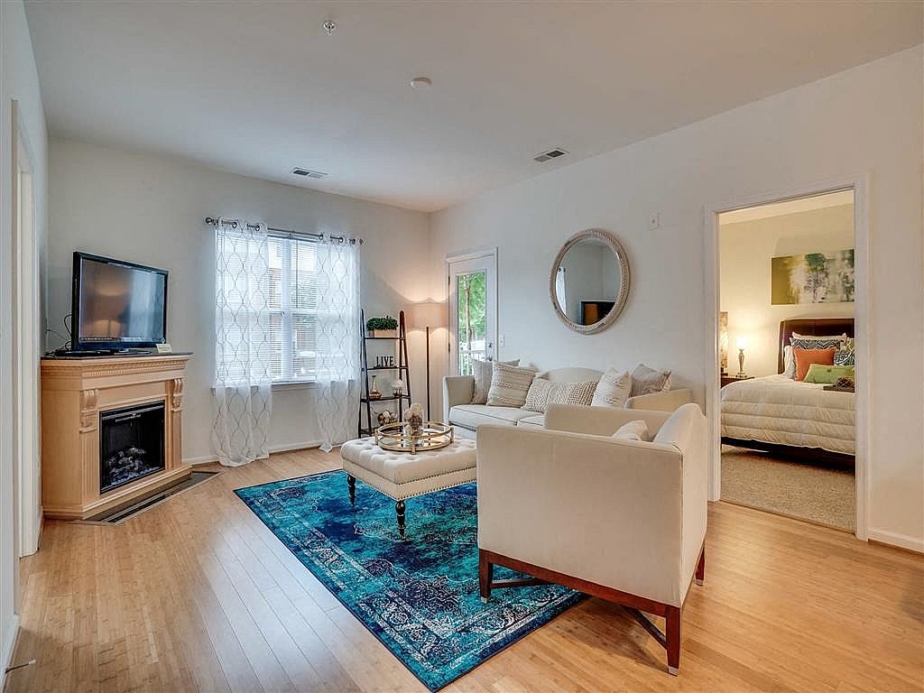 White Oak Luxury Apartments Image 17