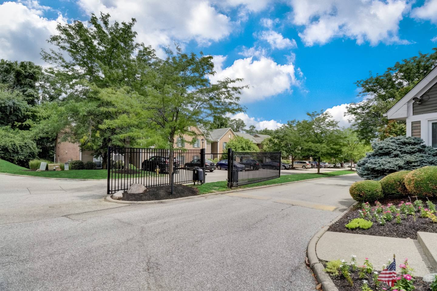 Brookstone Village Apartments Image 12