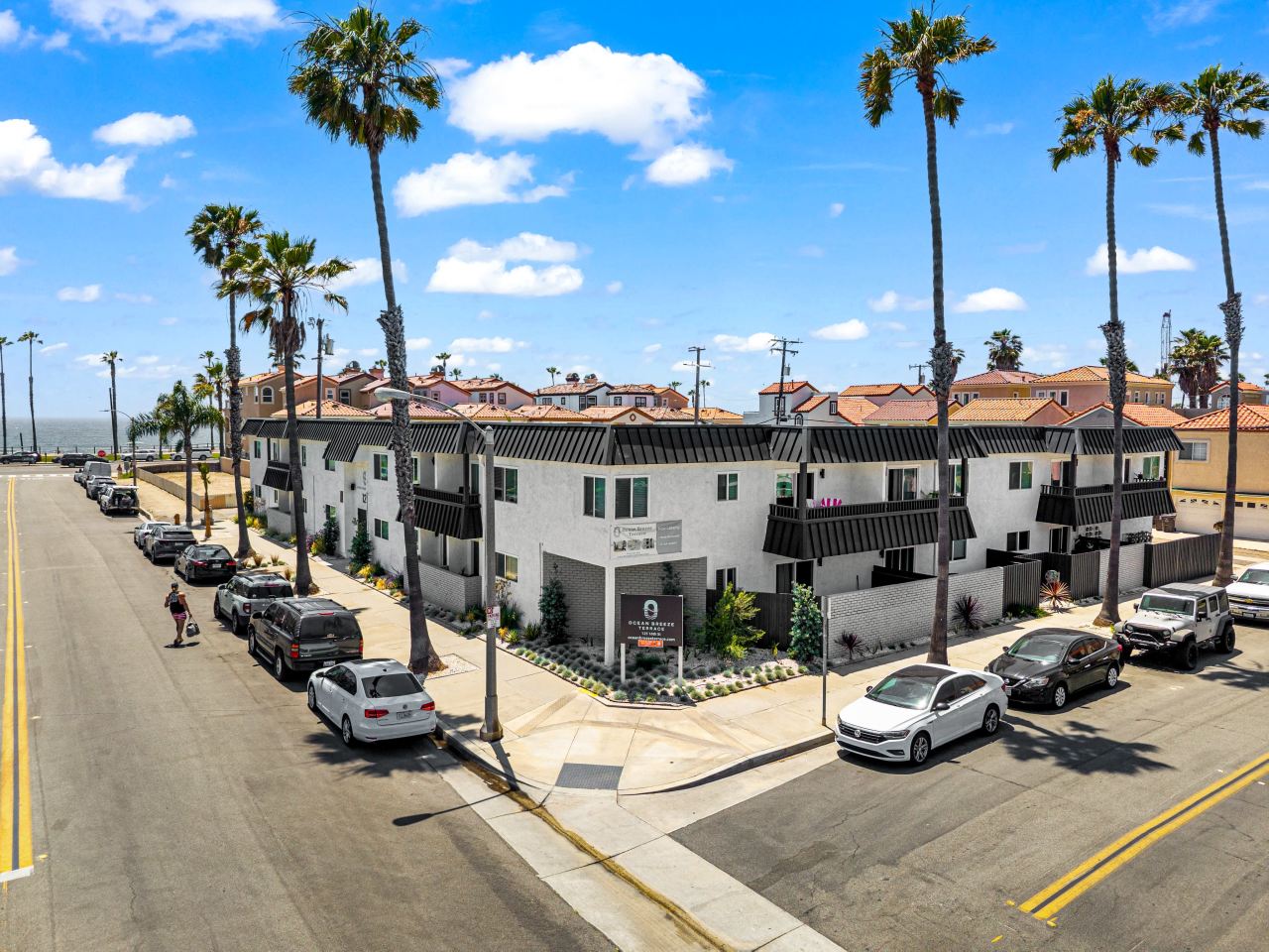 Ocean Breeze Terrace Image 64