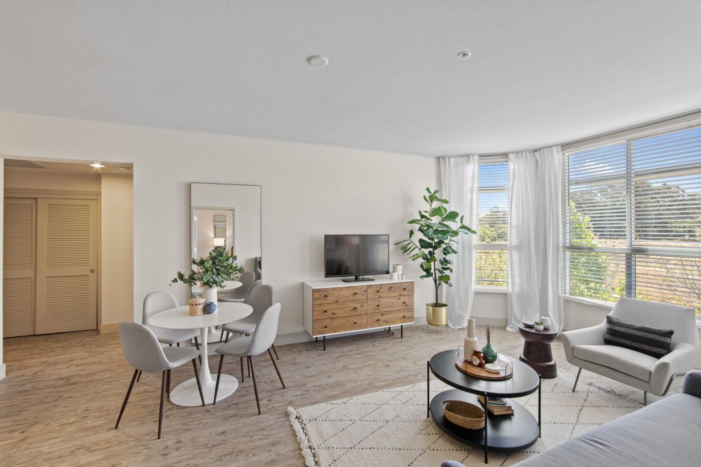 Aventine Apartments Image 6