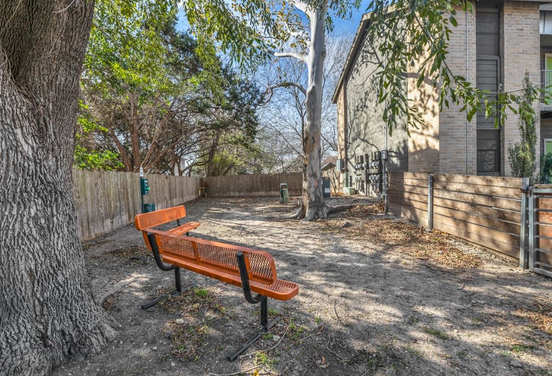 Enclave Image 31