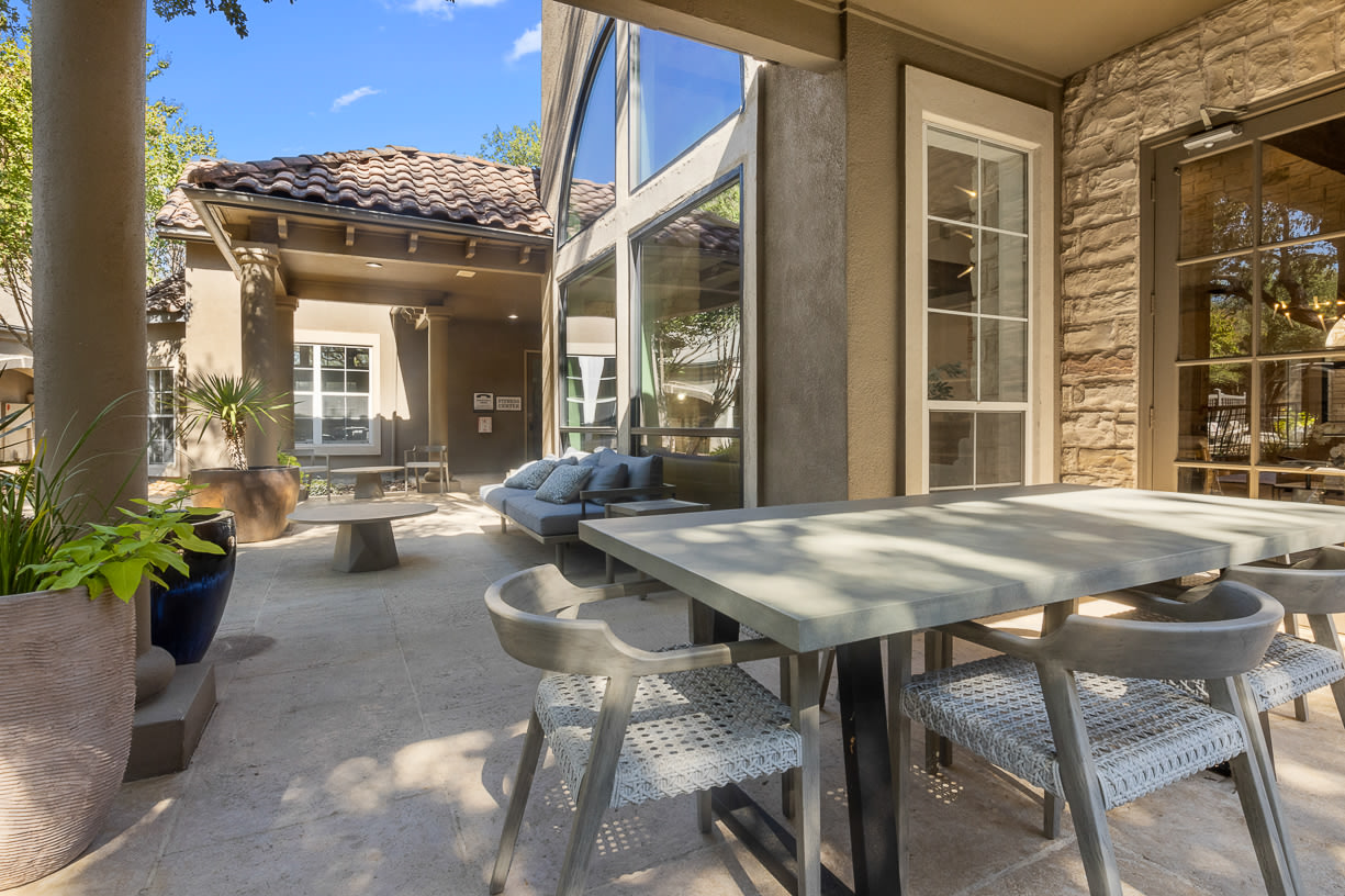 Villas at Rogers Ranch Image 9