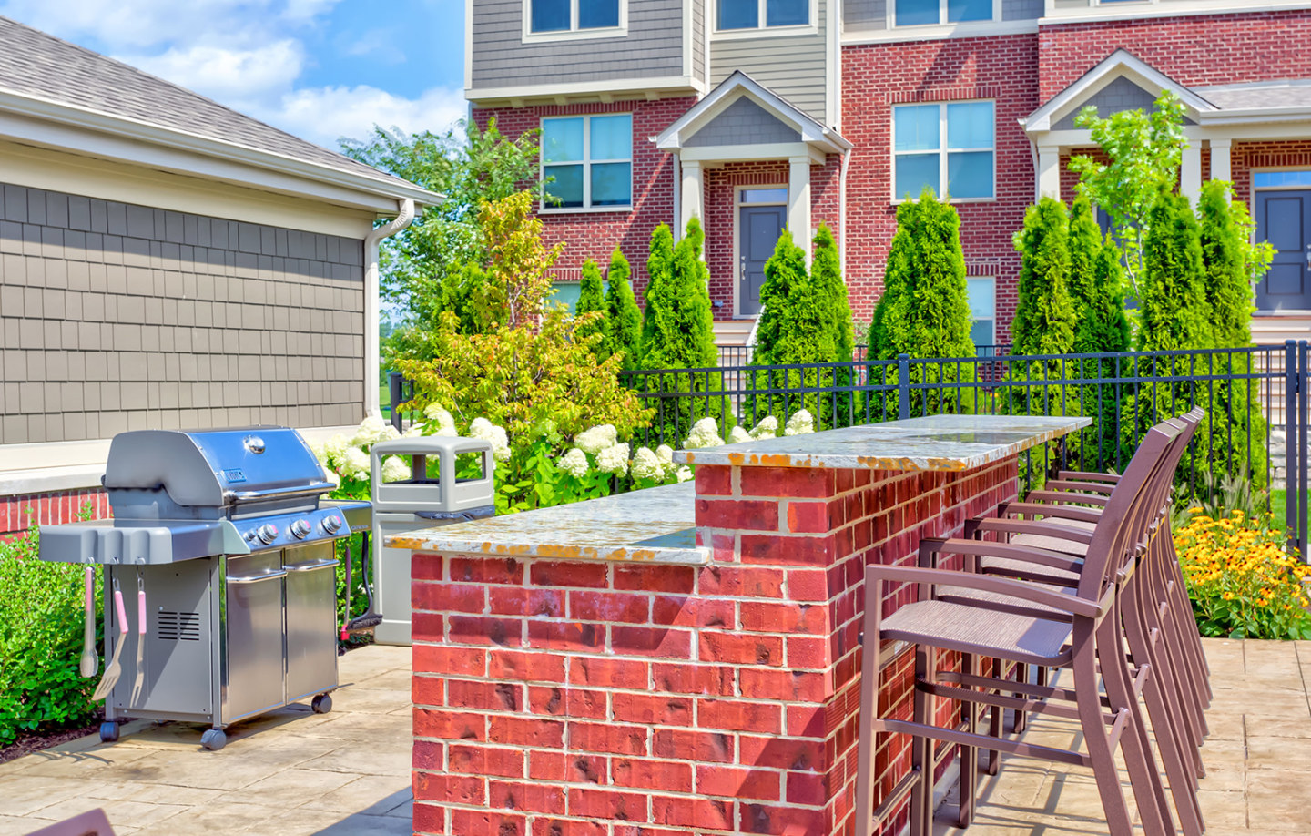 Residences of Orland Park Crossing Image 9