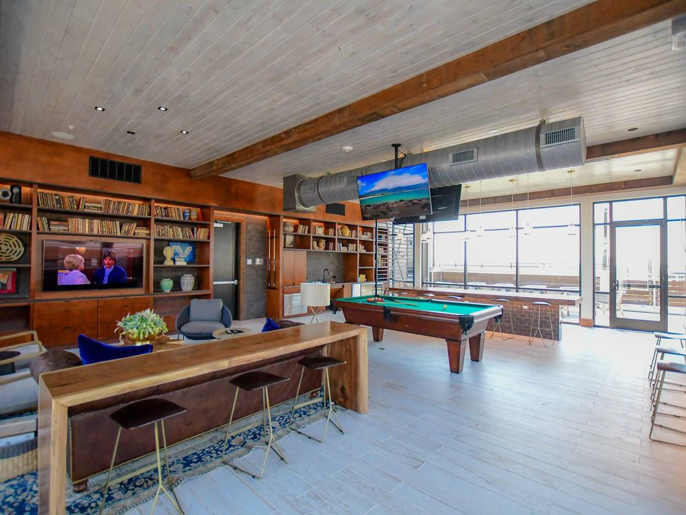 Avalon by AvalonBay West Plano Image 17