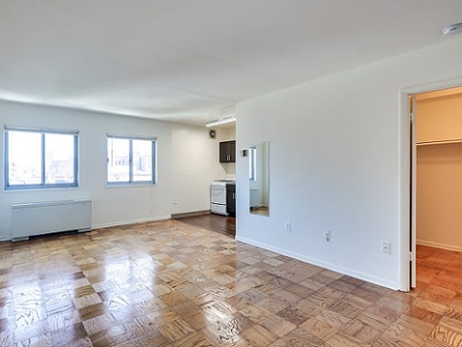 611 Park Avenue Image 9