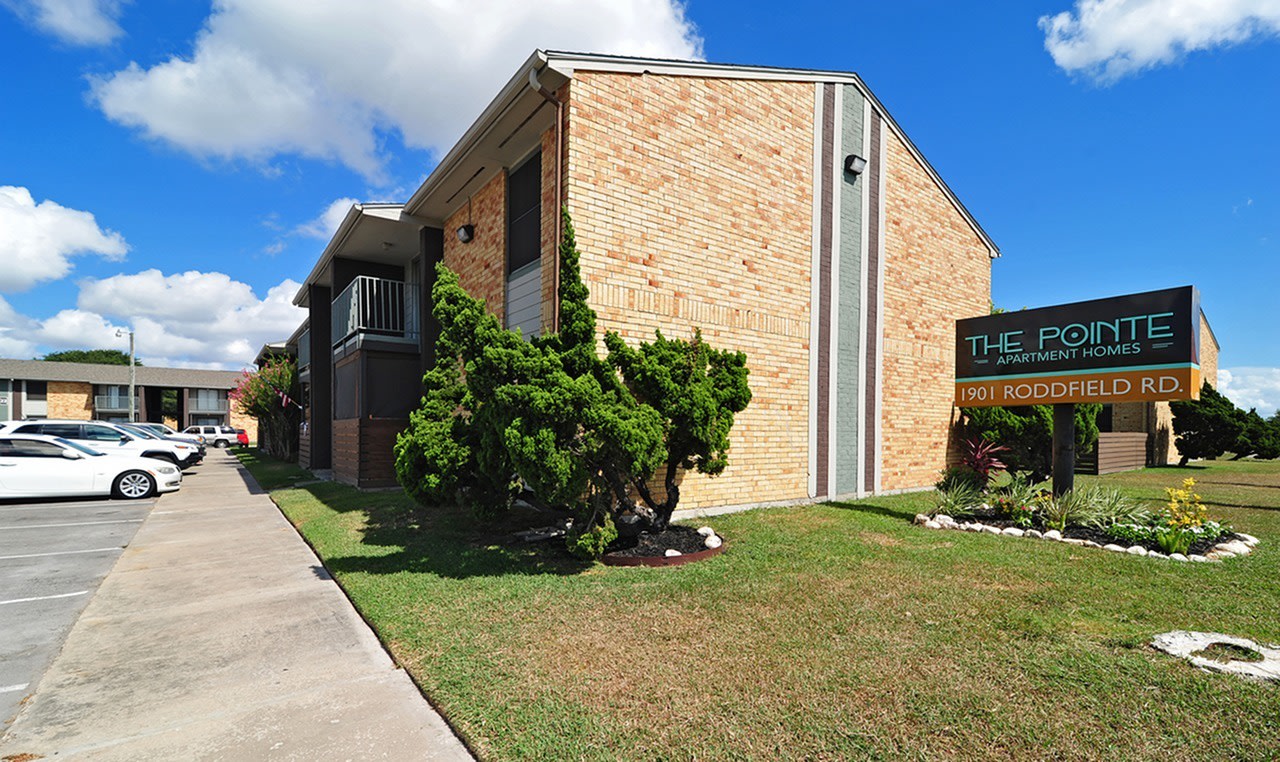 The Pointe Image 16