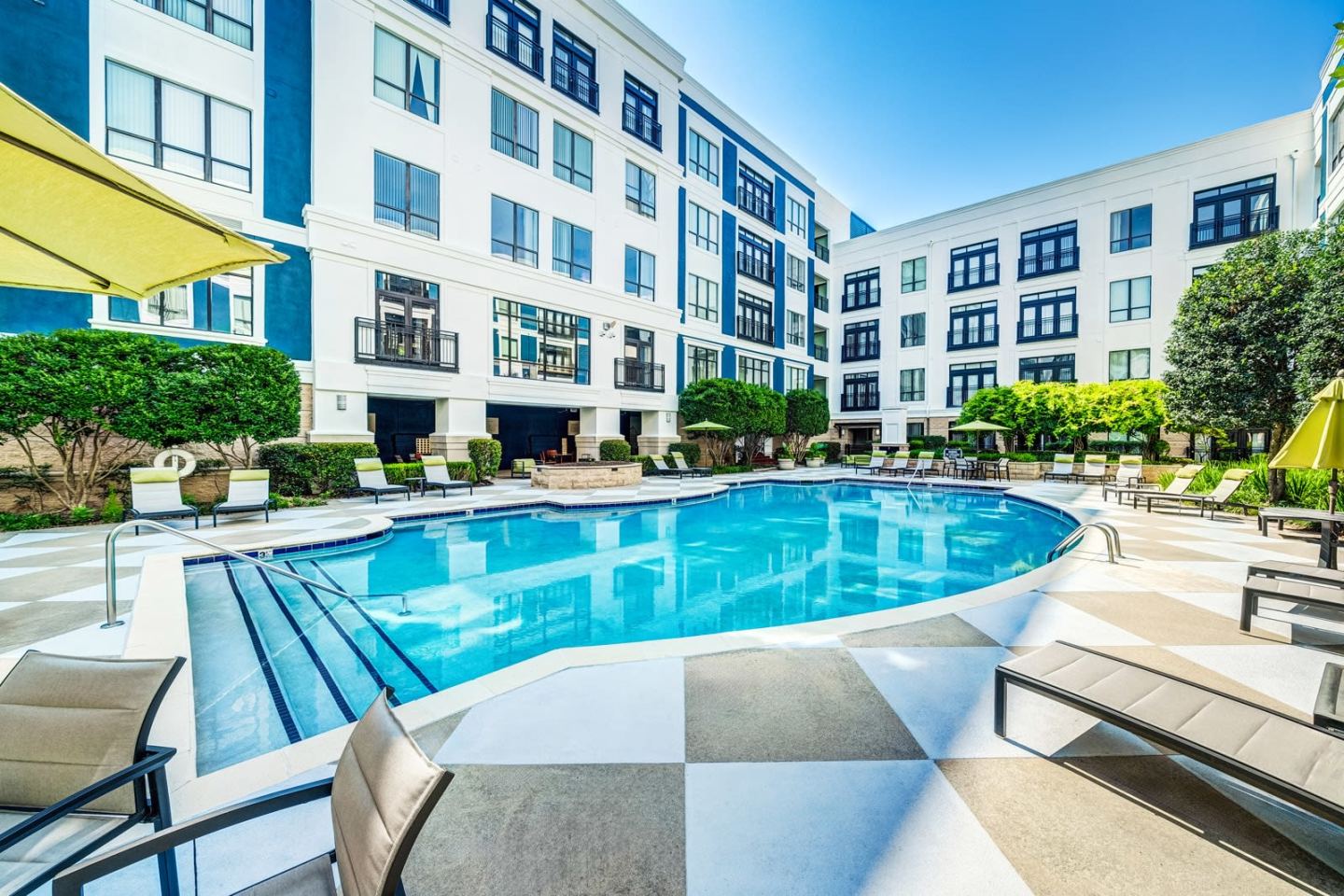 Lofts at Lakeview Image 21