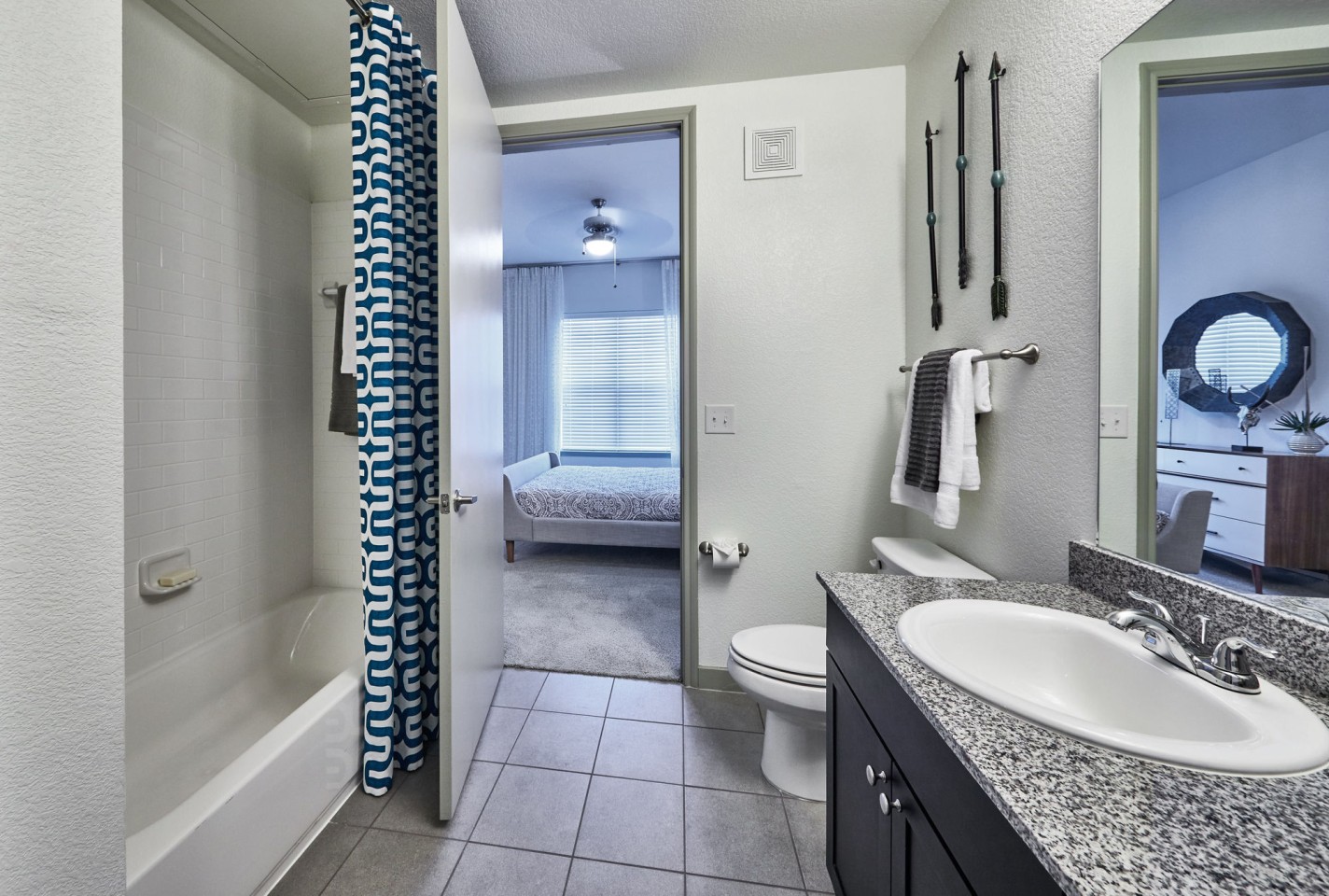 Standard at CityLine I & II Image 30