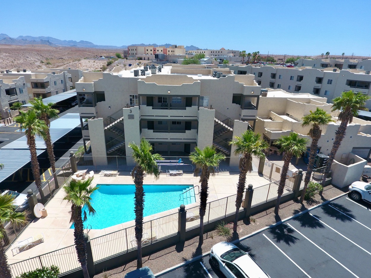 Silver Cliffs Apartments Image 14
