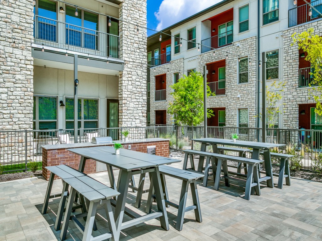 Sagemont Luxury Living Image 70