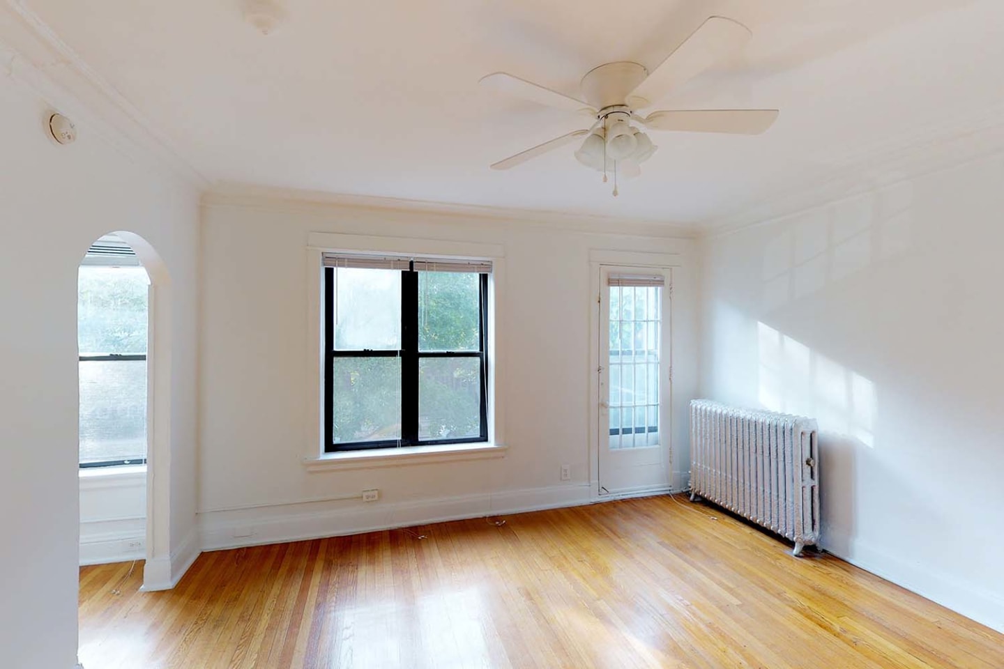 5457-5459 S. Blackstone Avenue Image 15
