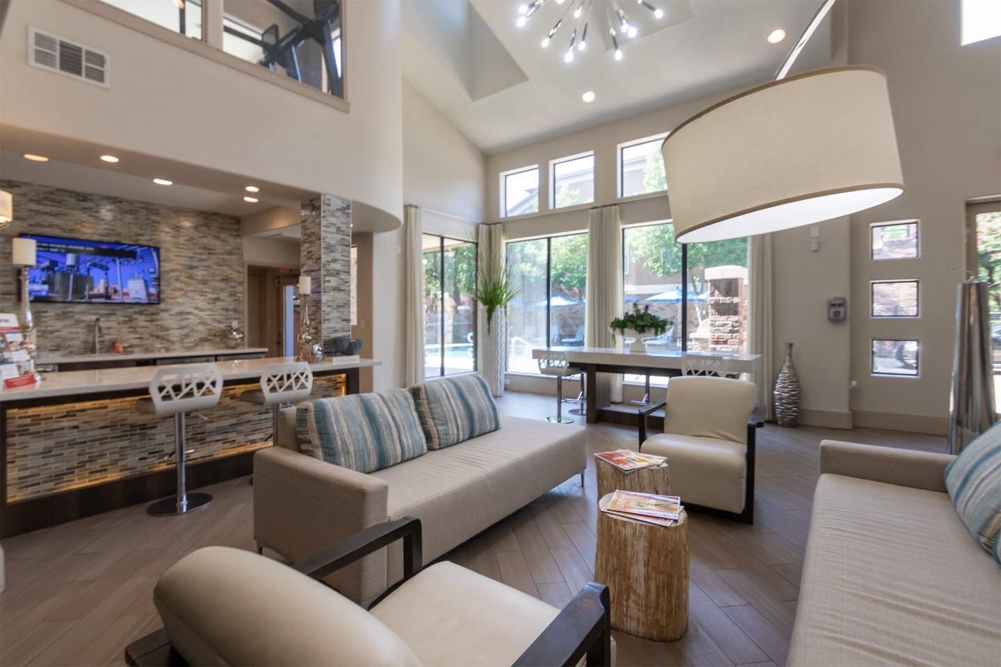 The Brownstones Townhome Apartments Image 39