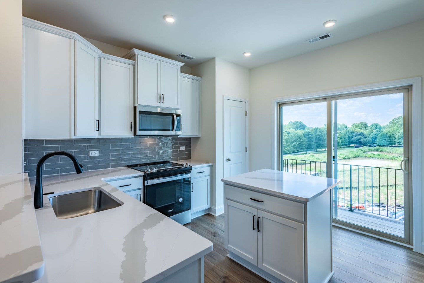 ABODE at Greenway Image 18