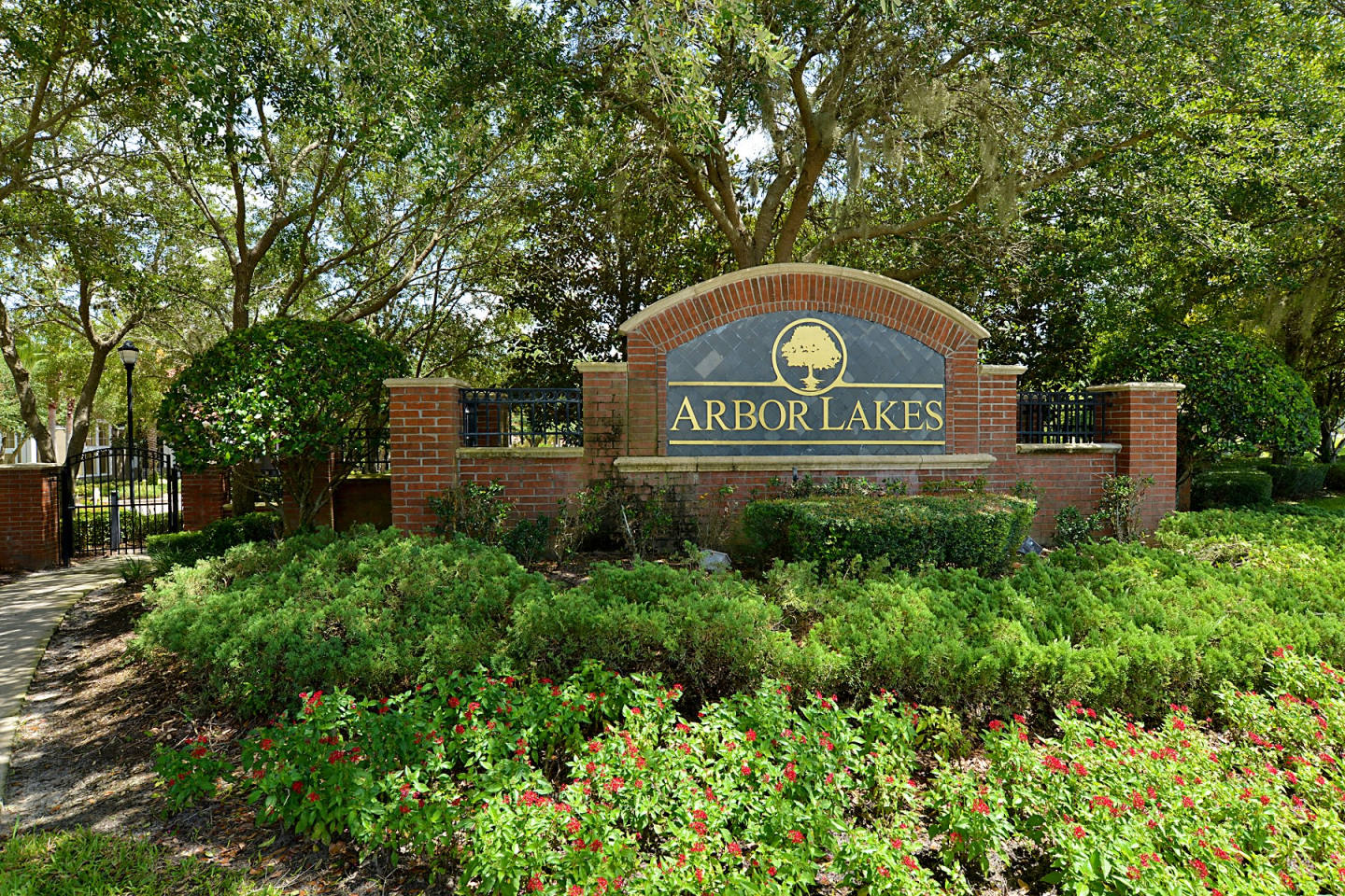 Arbor Lakes Image 6