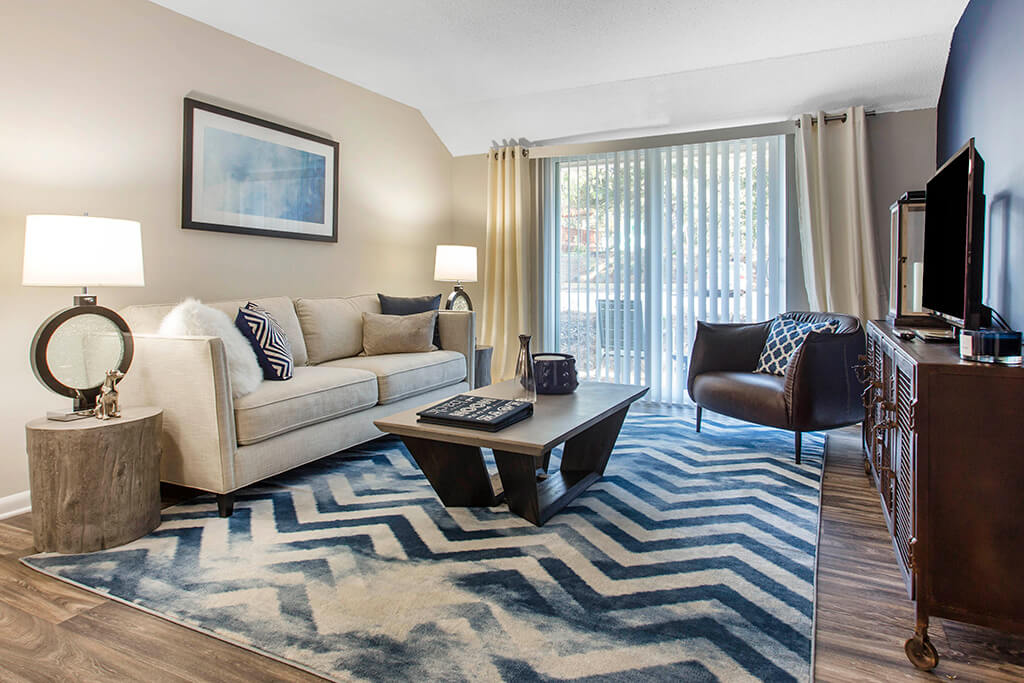 Cobalt Springs Image 4