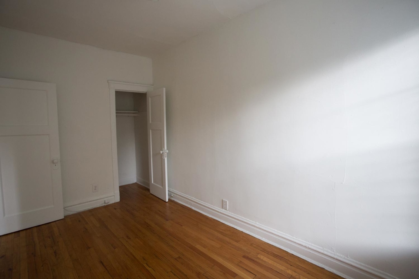 5411-5421 S. Ellis Avenue Image 32