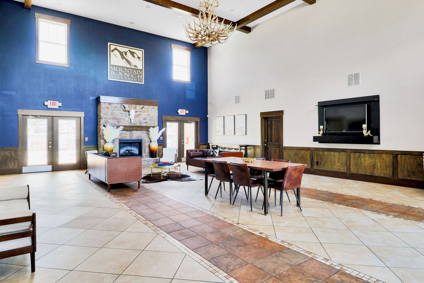 Mountain Ranch Image 3