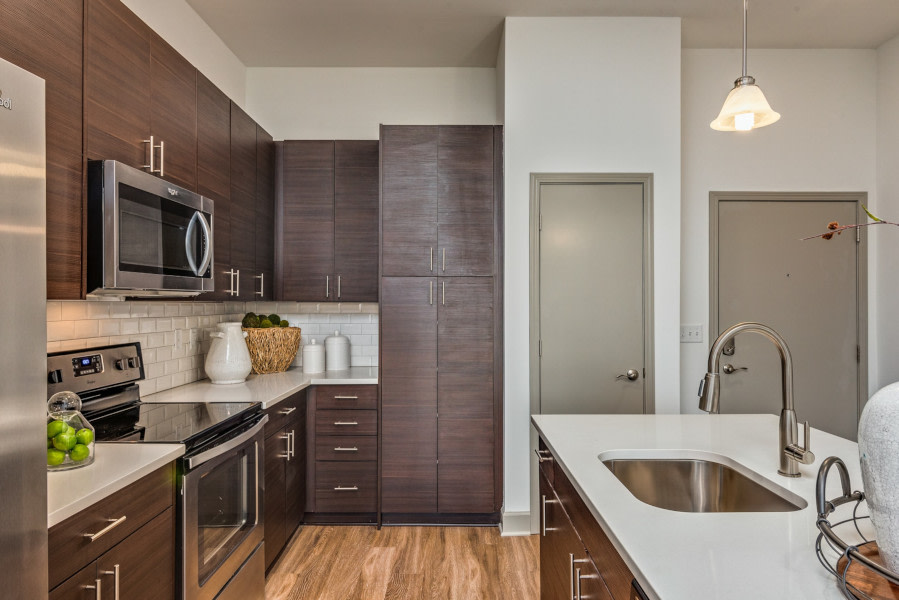 531 Grand Image 1
