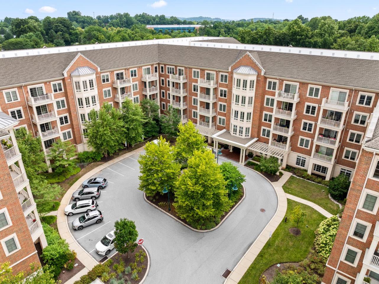 Meridian at Eagleview - Senior Housing Image 45