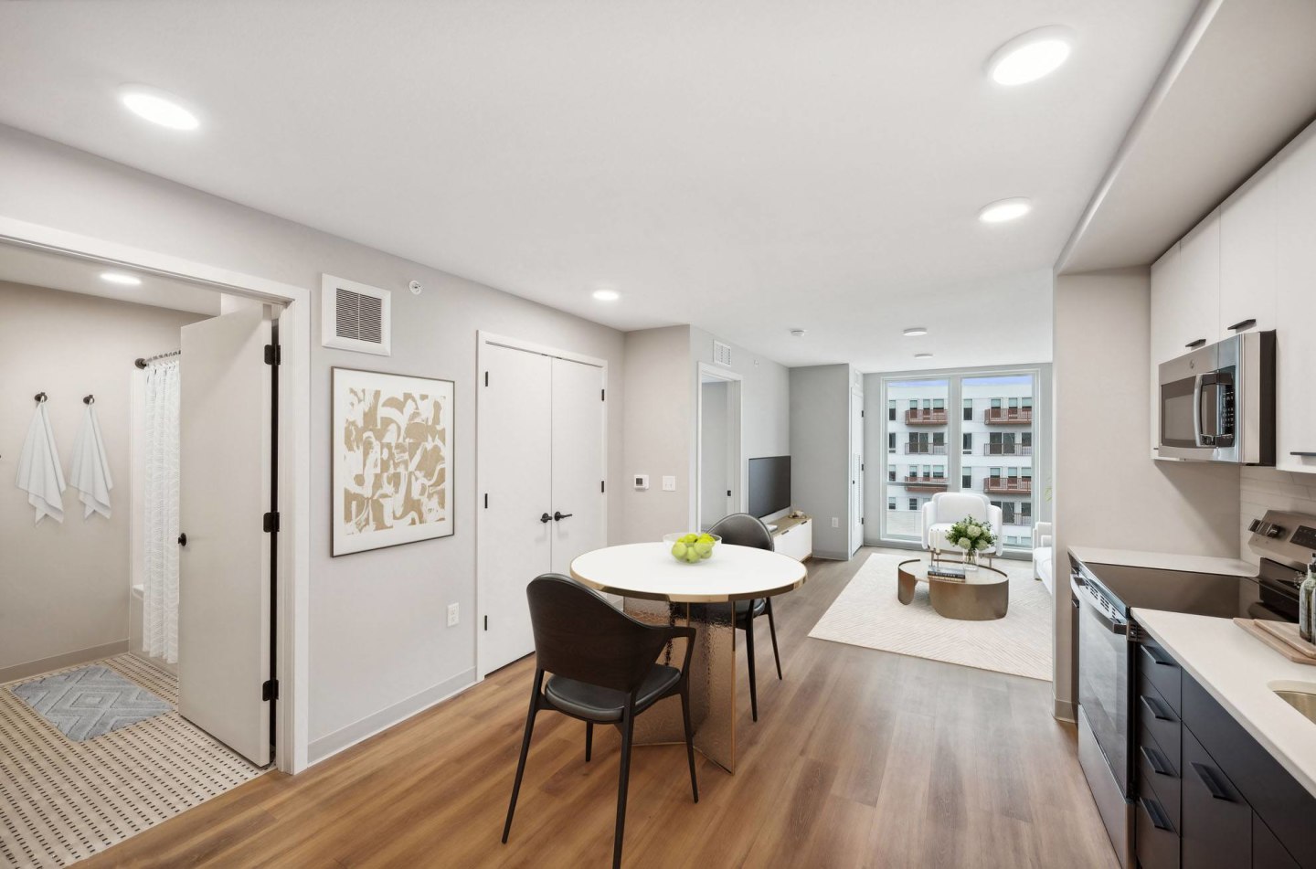 Harbourline Apartments Image 19