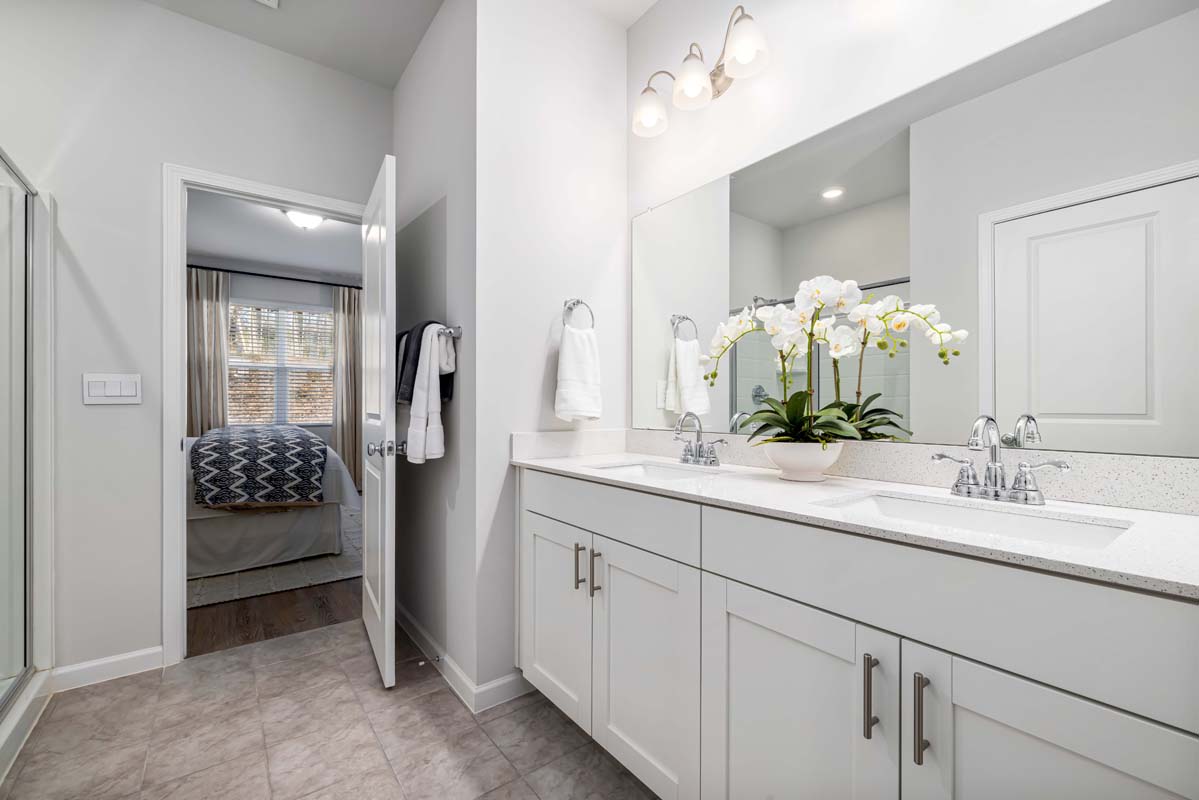 Ashford Townes Image 43