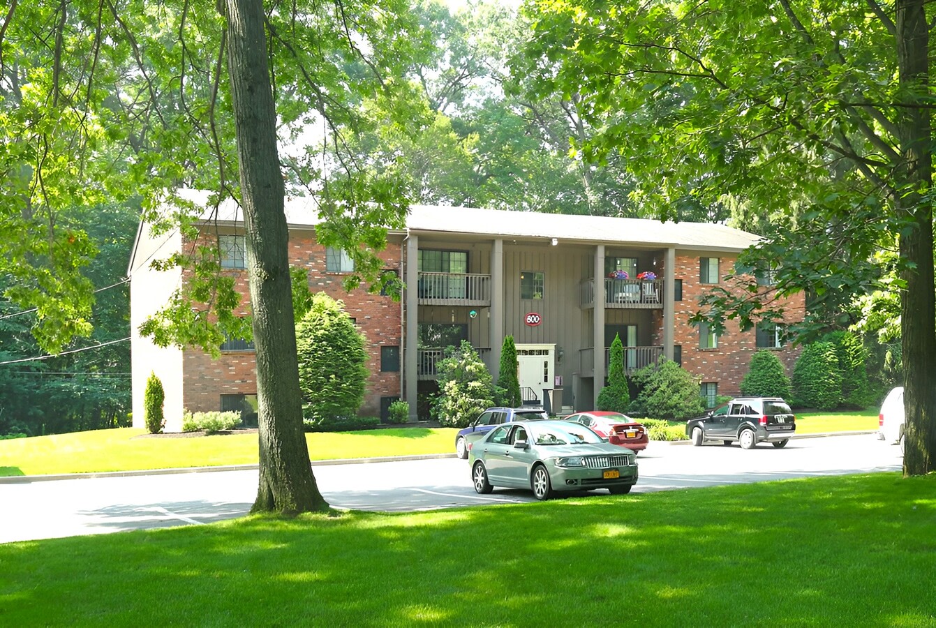 Crescent Village Image 23
