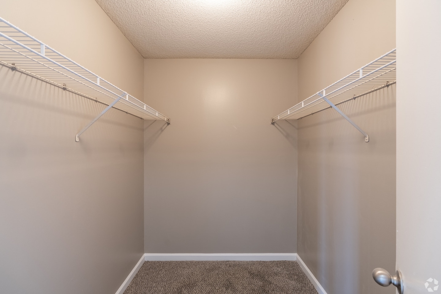 Waverly Apartments Image 26