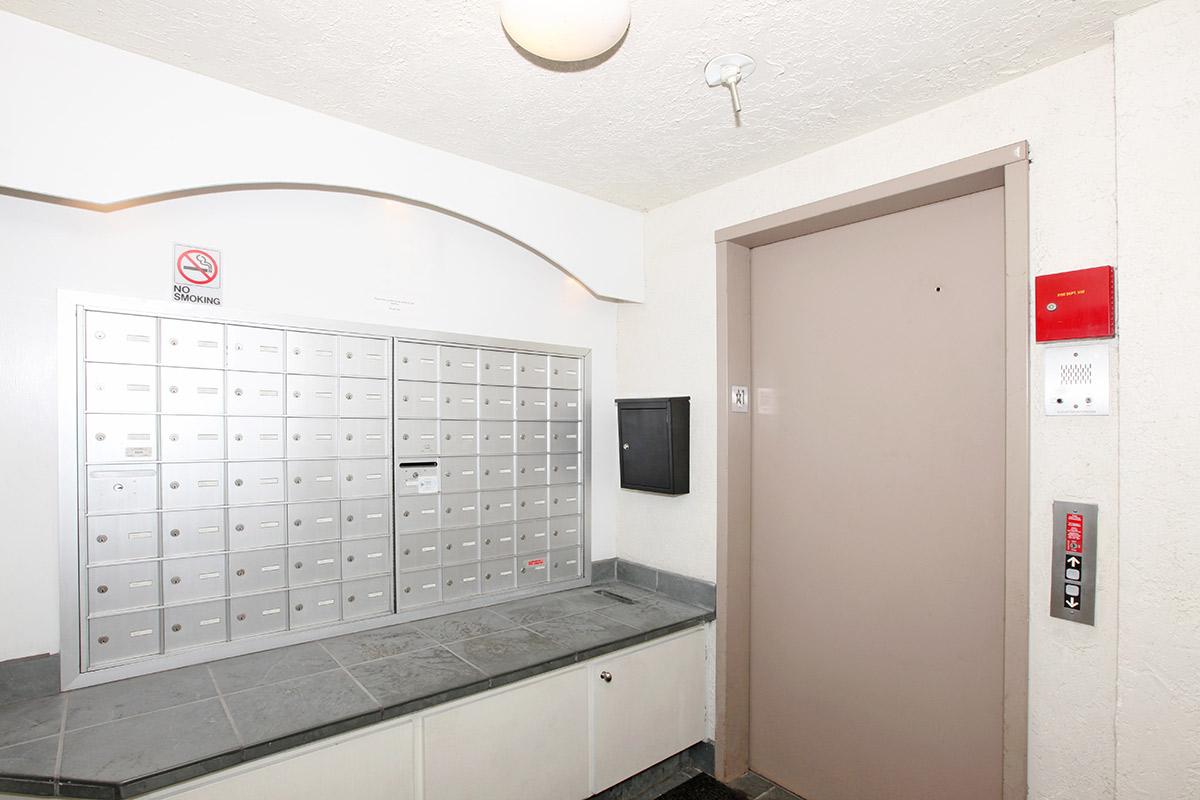 Clearwater and Star Apartments Image 12