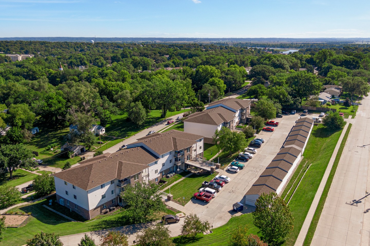 Parkview Apartments Image 16